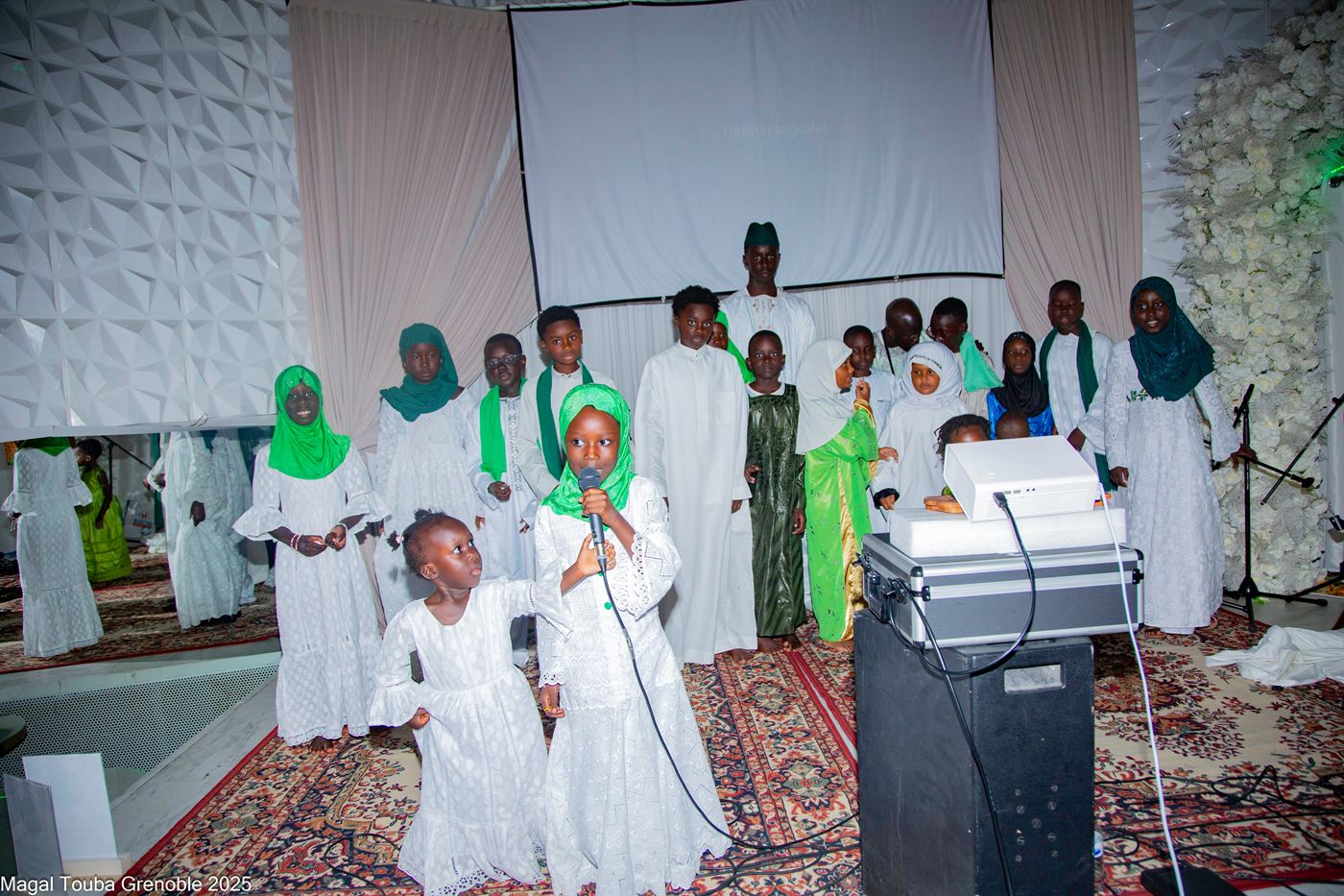 Récitations des enfants du Dahira Touba Grenoble